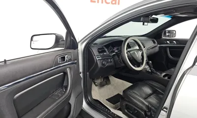 Lincoln MKS 2014, 126678 км, за 2990.31 USD - фото 11