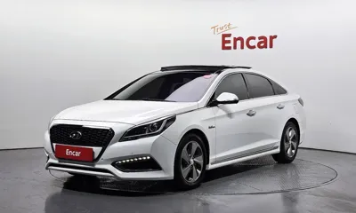 Hyundai Sonata · 2015 год