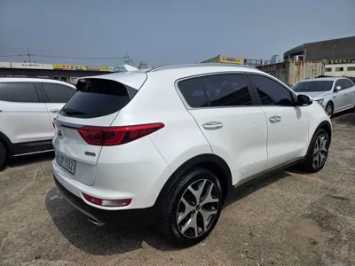 Kia Sportage 2018, 154175 км, за 8196.73 USD