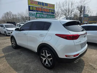 Kia Sportage 2018, 154175 км, за 8196.73 USD - фото 6