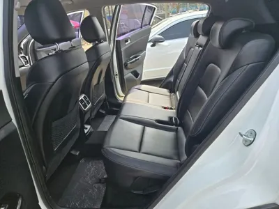 Kia Sportage 2018, 154175 км, за 8196.73 USD - фото 11