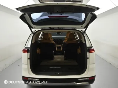 Kia Canival 2023, 137267 км, за 16604.8 USD - фото 19