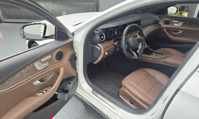 Mercedes-Benz E-Class 2023, 14055 км, за 30327.05 USD - фото 10