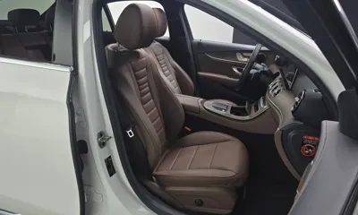 Mercedes-Benz E-Class 2023, 14055 км, за 30327.05 USD - фото 12