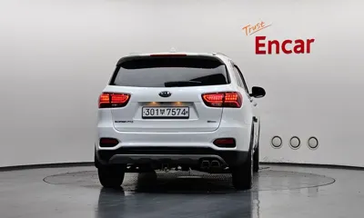 Kia Sorento 2018, 95573 км, за 12286.29 USD
