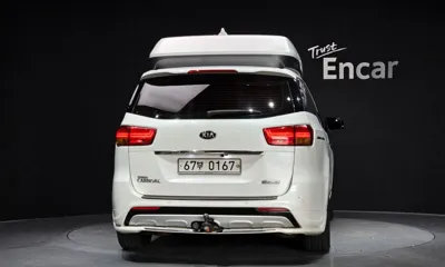 Kia Canival 2017, 118478 км, за 9852.86 USD