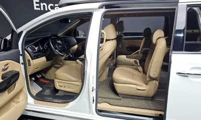 Kia Canival 2017, 118478 км, за 9852.86 USD - фото 10