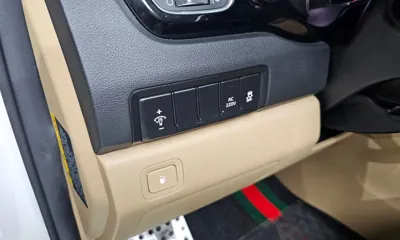 Kia Canival 2017, 118478 км, за 9852.86 USD - фото 17