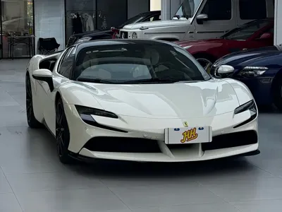 Ferrari SF90 2024, 5000 км, за 779112.26 USD