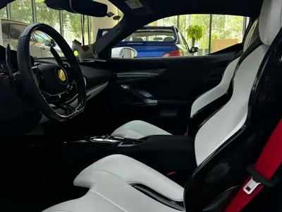 Ferrari SF90 2024, 5000 км, за 779112.26 USD - фото 27