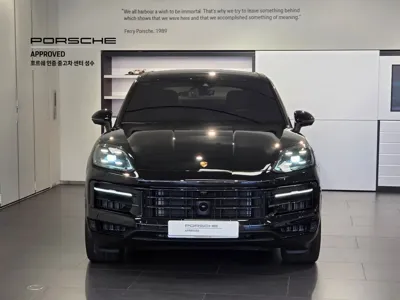 Porsche Cayenne 2024, 6446 км, за 90586.85 USD