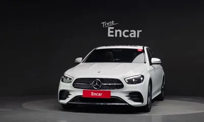 Mercedes-Benz E-Class 2023, 22135 км, за 29210.98 USD