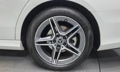 Mercedes-Benz E-Class 2023, 22135 км, за 28990.24 USD - фото 21