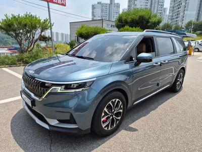 Kia Canival 2023, 87000 км, за 14651.29 USD