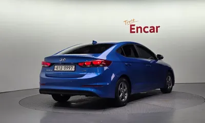 Hyundai Avante 2016, 126409 км, за 3941.14 USD
