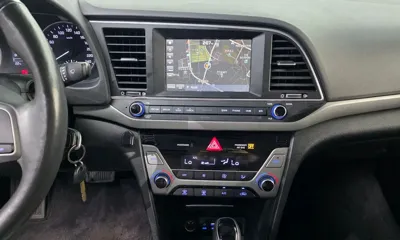 Hyundai Avante 2016, 126409 км, за 3941.14 USD - фото 15