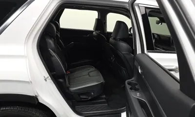 Hyundai Palisade 2023, 52901 км, за 22134.12 USD - фото 12