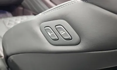 Genesis GV80 2020, 78024 км, за 31205.23 USD - фото 32