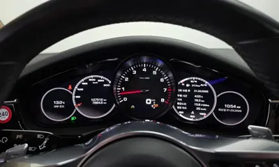 Porsche Panamera 2018, 107516 км, за 38762.74 USD - фото 8