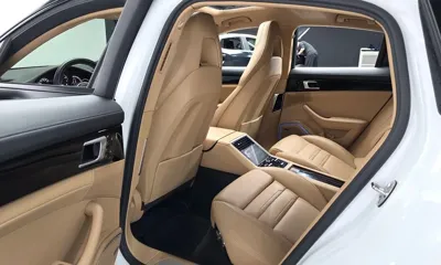 Porsche Panamera 2018, 107516 км, за 38762.74 USD - фото 12