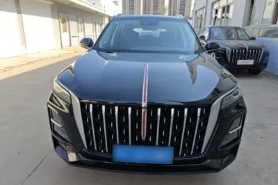 Hongqi HS5 2023, 4100 км, за 20142 USD