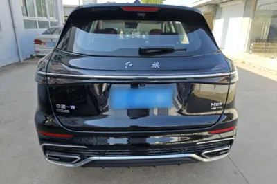 Hongqi HS5 2023, 4100 км, за 20142 USD