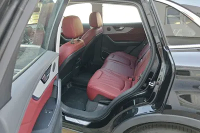 Hongqi HS5 2023, 4100 км, за 20142 USD - фото 25