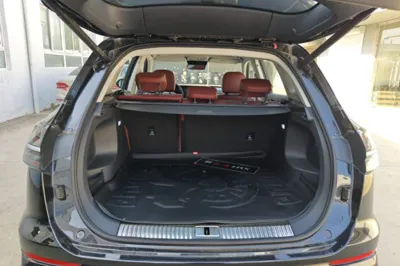 Hongqi HS5 2023, 4100 км, за 20142 USD - фото 27