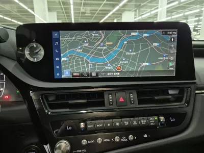 Lexus ES 2023, 39821 км, за 31836.68 USD - фото 8