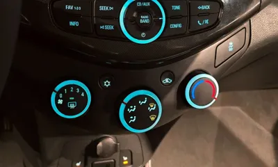 ChevroletGMDaewoo Spark 2015, 131494 км, за 1655.63 USD - фото 17