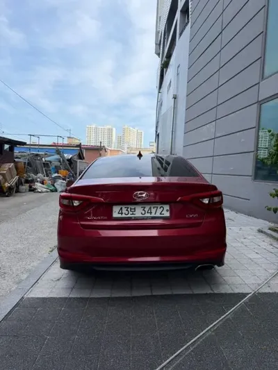 Hyundai Sonata 2015, 114962 км, за 5202.84 USD