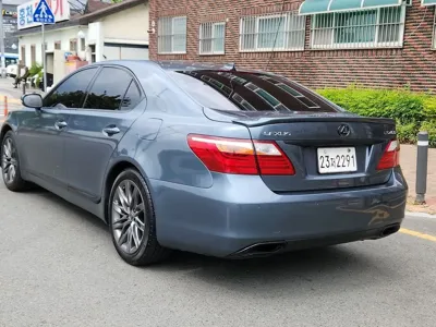 Lexus LS 2010, 193007 км, за 3835.4 USD