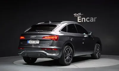 Audi Q5 2023, 40971 км, за 27697.01 USD