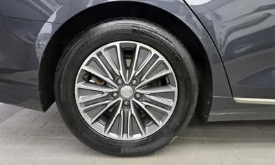 Hyundai Grandeur 2018, 167257 км, за 8385.88 USD