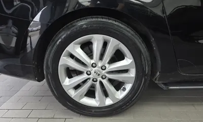 Kia Canival 2018, 190188 км, за 7100.98 USD