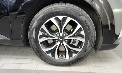Kia Canival 2022, 106679 км, за 16946.92 USD