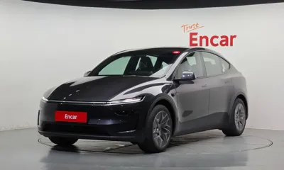 Tesla Model Y · 2026 год