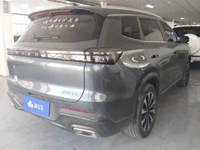 Chery Tiggo 8 Plus 2025, 15900 км, за 12229.43 USD