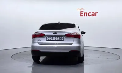 Kia K3 2015, 159232 км, за 4532.32 USD