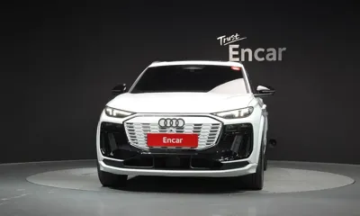 Audi SQ6 e-tron 2025, 23006 км, за 57003.29 USD