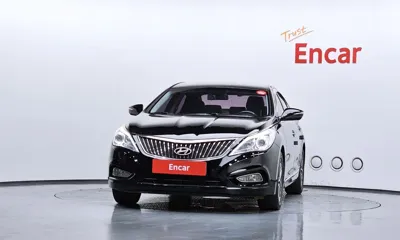 Hyundai Grandeur 2013, 163064 км, за 2801.3 USD