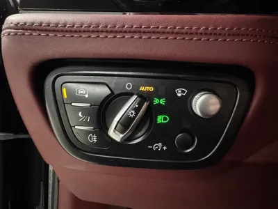 Bentley Bentayga 2020, 38700 км, за 102411.62 USD - фото 9
