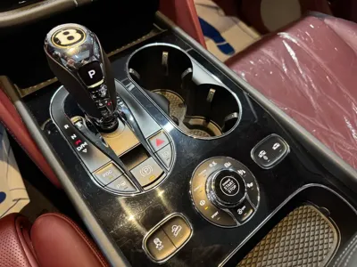 Bentley Bentayga 2020, 38700 км, за 102411.62 USD - фото 13