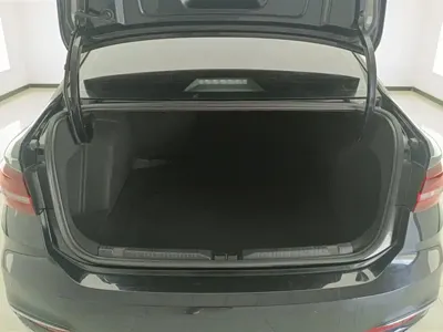 Volkswagen Lavida 2024, 11100 км, за 12365.46 USD
