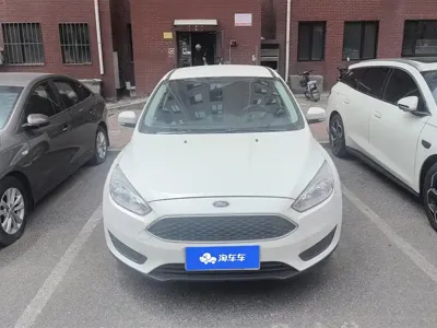Ford Focus 2018, 48200 км, за 3688.98 USD