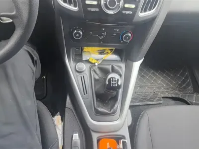 Ford Focus 2018, 48200 км, за 3688.98 USD - фото 16