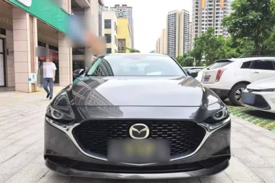 Mazda Mazda 3 Axela 2021, 72000 км, за 12075 USD