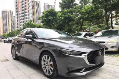 Mazda Mazda 3 Axela 2021, 72000 км, за 12075 USD