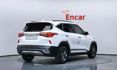 Kia Seltos 2023, 71372 км, за 11628.67 USD