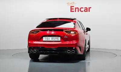 Kia Stinger 2019, 148216 км, за 10437.18 USD